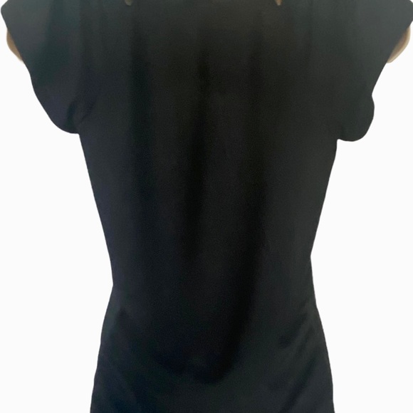 SoSik Women’s Cut-Out Pleated Neckline Top Shirt 8 Black Pleated Short Sleeves - Picture 6 of 9